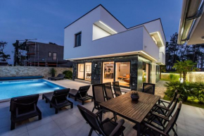 Villa Ela